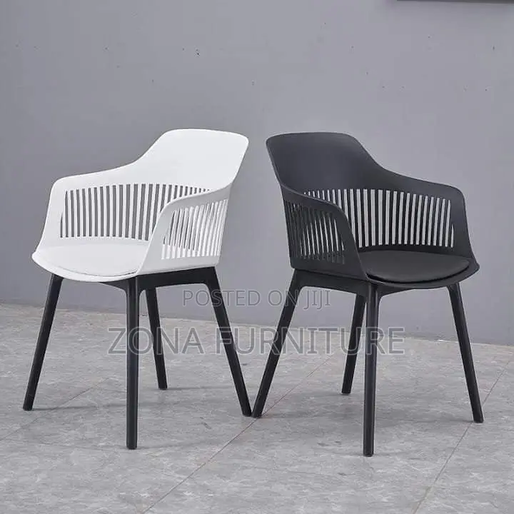 Stylish Restaurant Kitchen Chair With Cushions