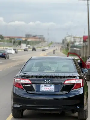 Toyota Camry LE 4dr Sedan (2.5L 4cyl 6A) 2013 Black