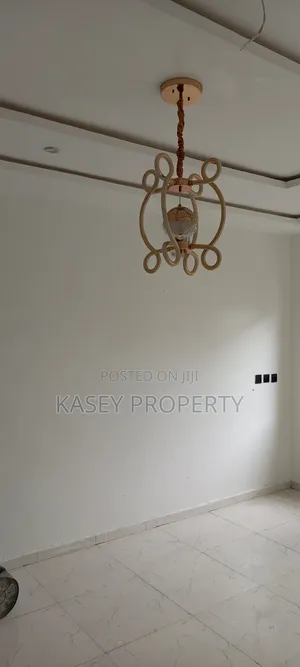 4bdrm Duplex in Warri for rent