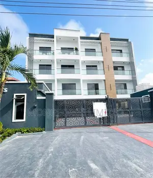 3bdrm Apartment in Lekki Phase 1 for sale