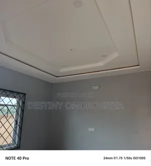 Furnished 1bdrm Block of Flats in Keen Real Estate, Ikpoba-Okha