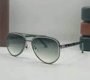 Top Quality Luxury Louis Vuitton Glasses