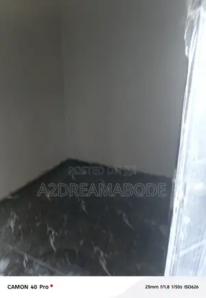 3bdrm Duplex in Omole Phase 2, Ikeja for rent