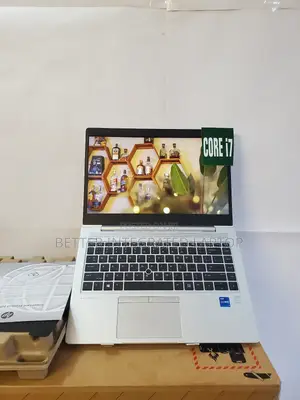 New Laptop HP EliteBook 740 G2 8GB Intel Core i7 SSD 256GB
