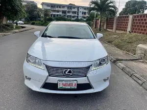 Lexus ES 350 FWD 2014 White