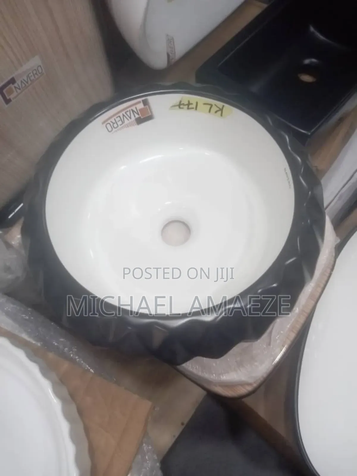 White and Black Round Basin