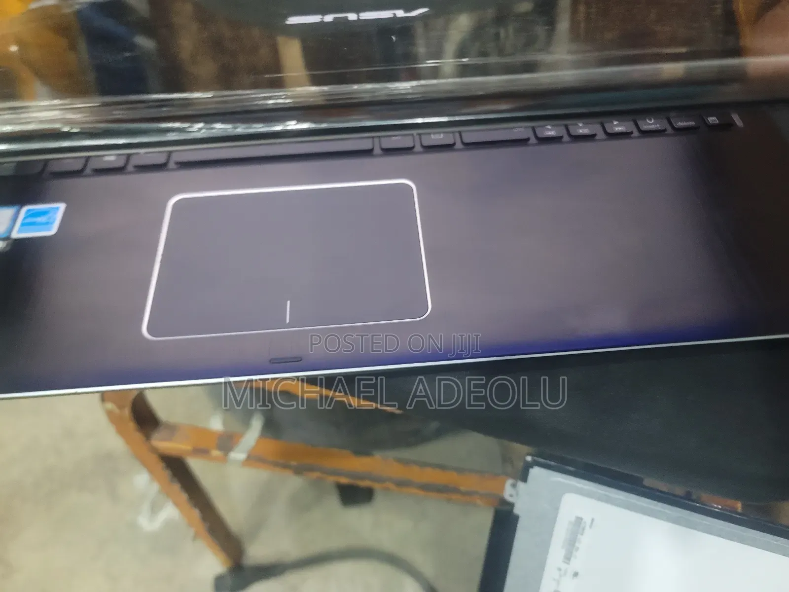 Laptop Asus Q504UA 8GB Intel Core I5 HDD 500GB