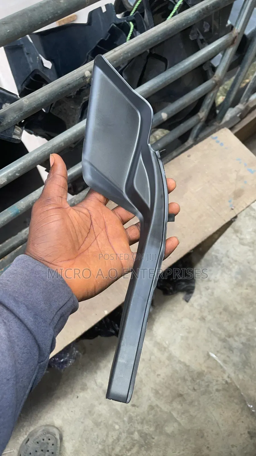 Windscreen Rubber Or Windscreen Ends