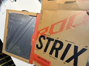 New Laptop Asus ROG Strix G16 G614 16GB Intel Core i7 SSD 1T