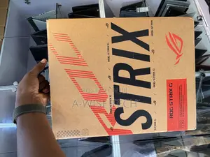 Laptop Asus ROG Strix G16 G614 16GB Intel Core I7 SSD 1T