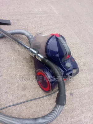 Imported Executive Vynamo Strike Vacuum Cleaner