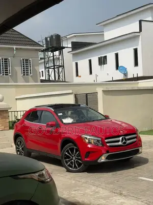 Mercedes-Benz GLA 250 2016 Red