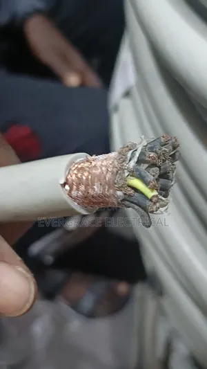Photo - 1.5mm 25-Core Screen Flexible Cable.