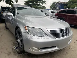 Photo - Lexus LS 2007 Silver
