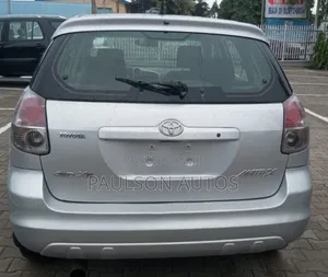 Toyota Matrix XR Hatchback AWD (1.8L 4cyl 4A) 2006 White