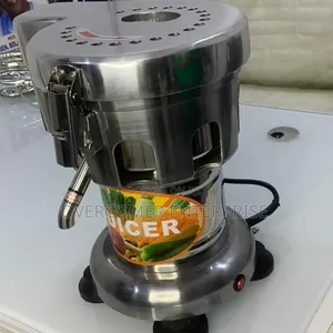 Commercial Juice Extractor