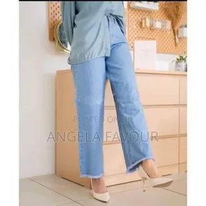 Wholesale Women Jeans Trousers.