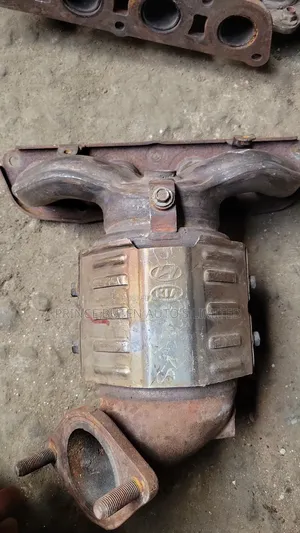 Engine Catalyst Hyundai Elantra 2012