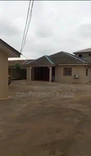 Furnished 2bdrm Bungalow in Ikorodu for sale