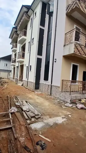 2bdrm Block of Flats in Shell Cooperative, Port-Harcourt for rent