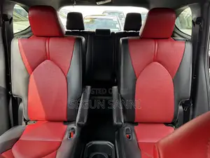Toyota Highlander XSE 2021 Black