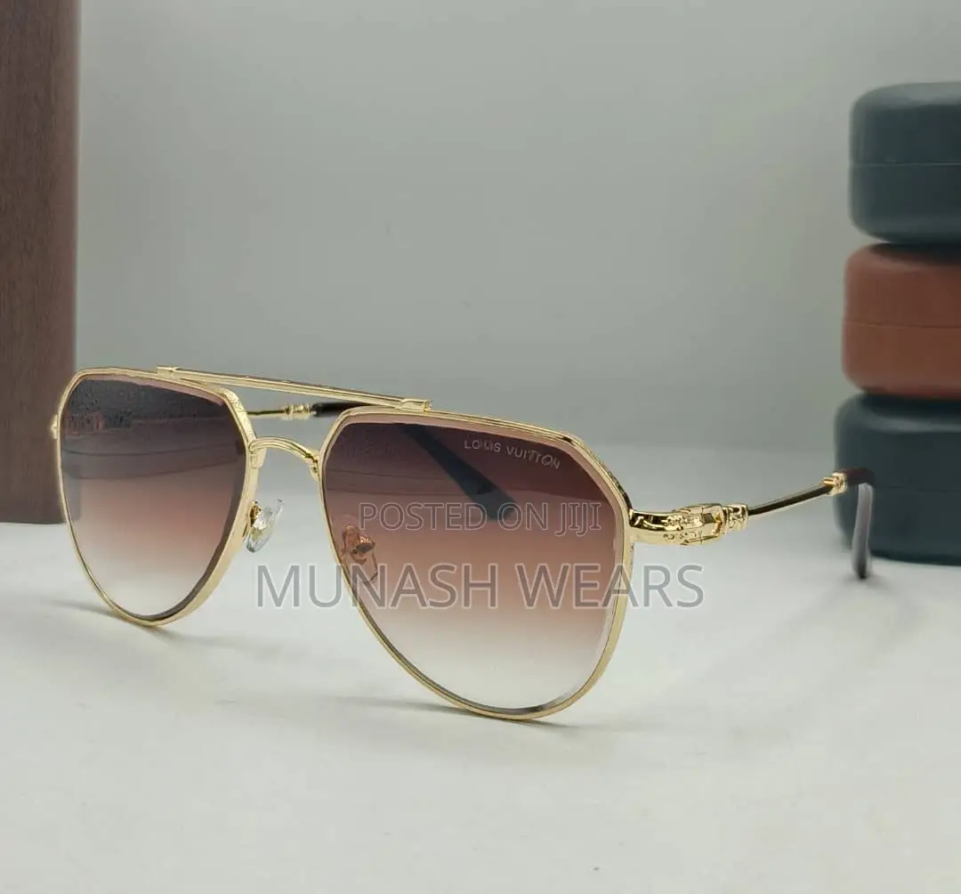 Louis Vuitton Shade Available in Black Colored Lens
