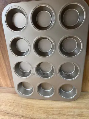 12pc Cupcake /Muffin Pan