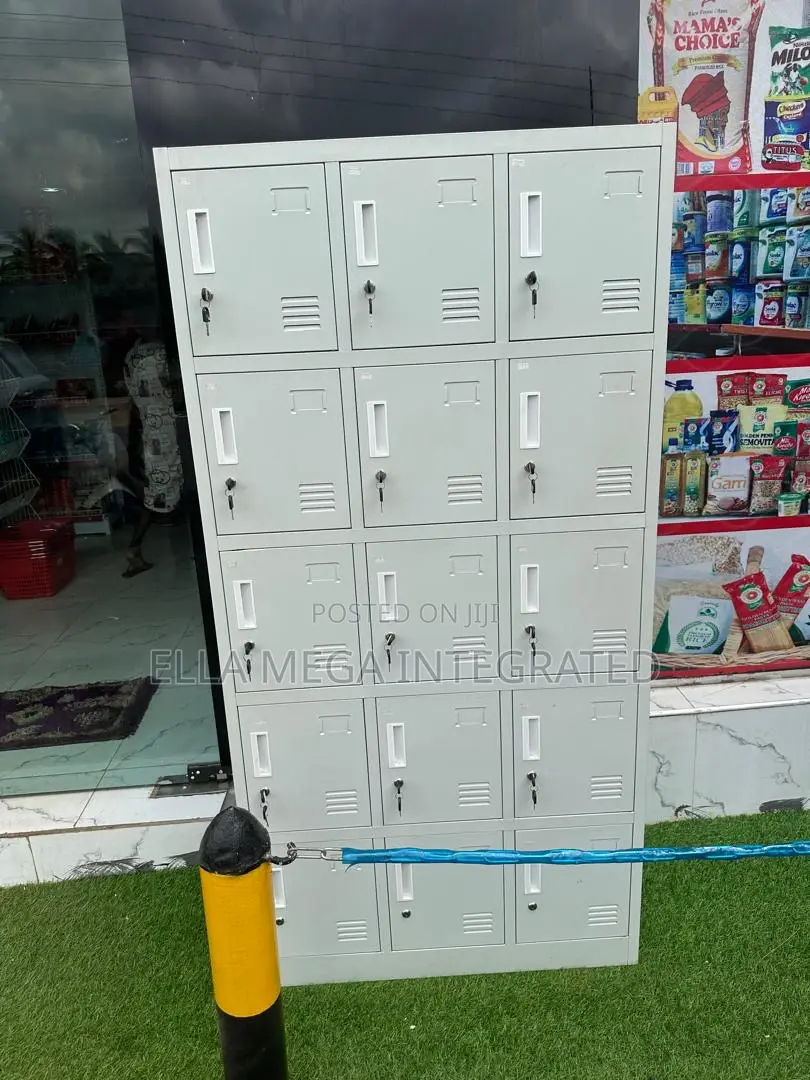 Worker Locker 15 Doors
