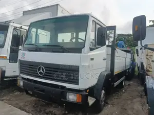 Mercedes 814 German Truck 2002 White