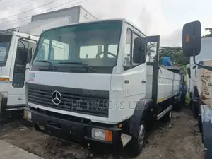 Mercedes 814 German Truck 2002 White