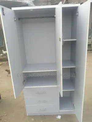 6ft X 3ft Wardrobe. Light Grey Color