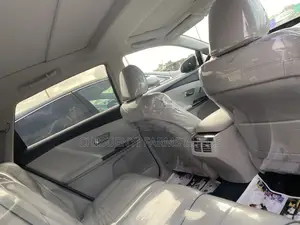 Toyota Venza Limited 4dr Wagon AWD (3.5L 6cyl 6A) 2015 Gray