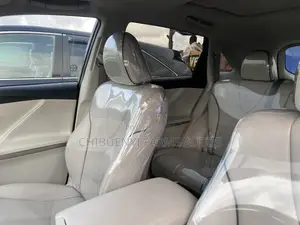 Toyota Venza Limited 4dr Wagon AWD (3.5L 6cyl 6A) 2015 Gray