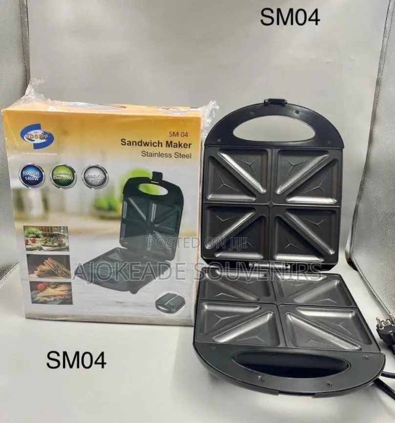 Four Slice Toasting Machine