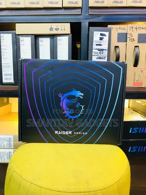 New Laptop MSI Raider GE78HX 32GB Intel Core i9 SSD 2T