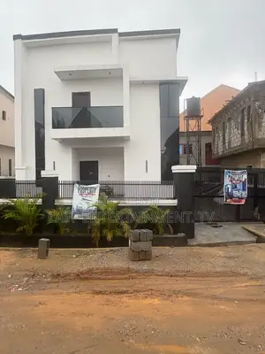 Furnished 4bdrm Duplex in D’Alvin’S, Ushafa for sale