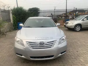 Toyota Camry LE 4dr Sedan (2.4L 4cyl 5A) 2007 Silver