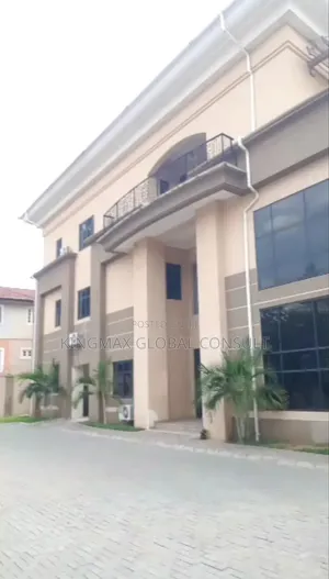 5bdrm Duplex in Maitama Abuja for sale