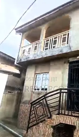 2bdrm Block of Flats in Eyita, Ikorodu for sale
