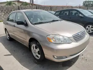 Toyota Corolla 1.8 LE 2008 Gold