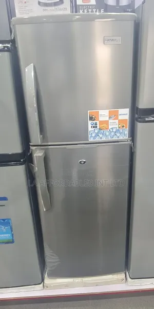 Skyrun Refrigerator. Model BCD-145a