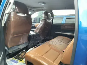 Toyota Tundra 2018 Blue