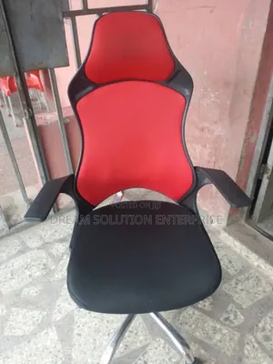 Standard Office Chair With High Back