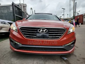 Hyundai Sonata Sport 2.0T 4dr Sedan (2.0L 4cyl Turbo 6A) 2015 Red