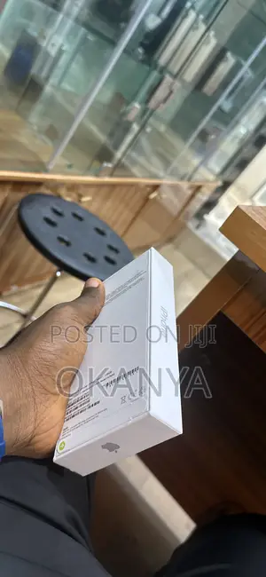 New Apple iPhone 14 Pro 128 GB Silver