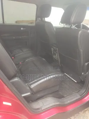 Ford Flex 2010 Red