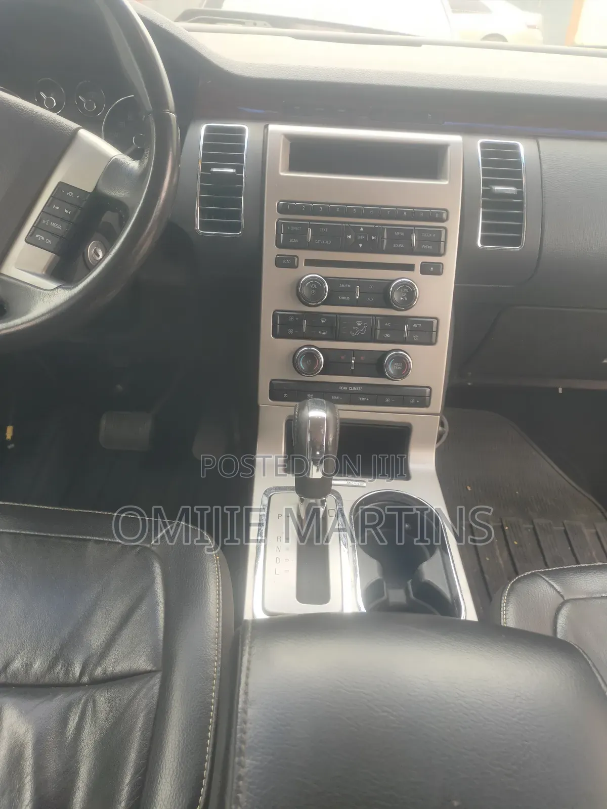 Ford Flex 2010 Red