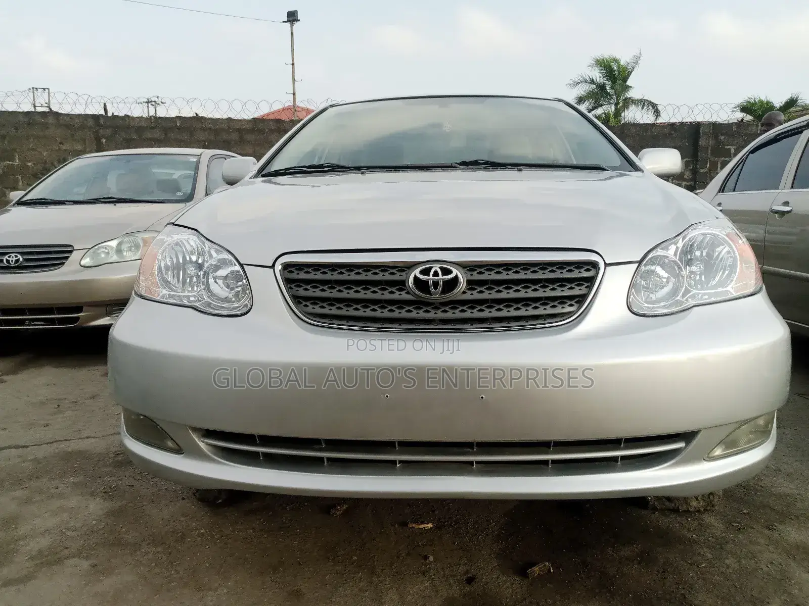 Toyota Corolla LE 2005 Silver