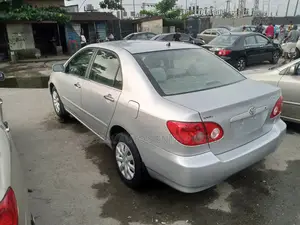 Toyota Corolla LE 2005 Silver