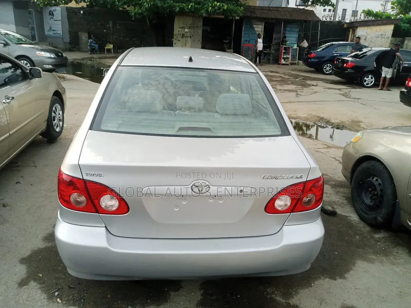 Toyota Corolla LE 2005 Silver